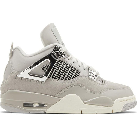 JORDAN 4 FROZEN MOMENTS